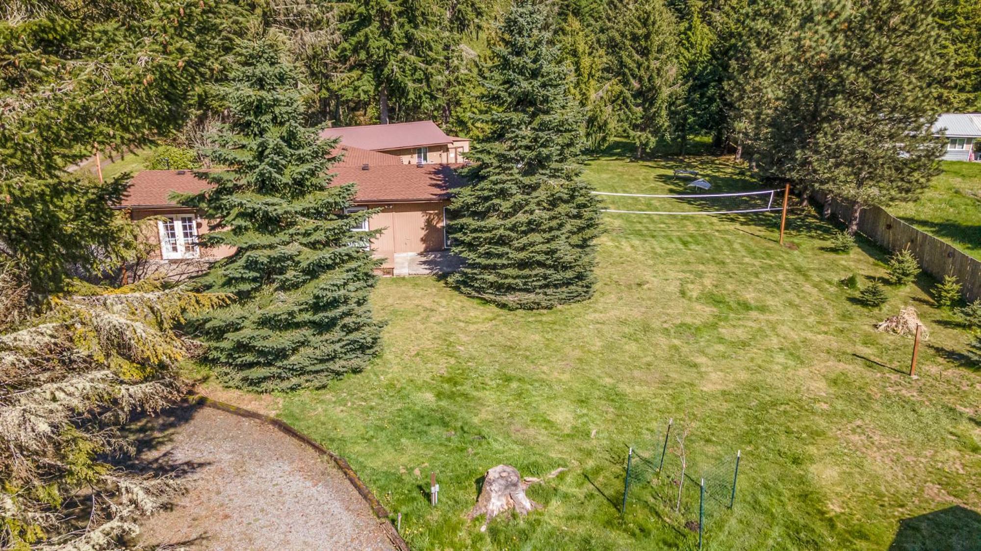 Bear's Den Hideaway With Hot Tub Holiday home *